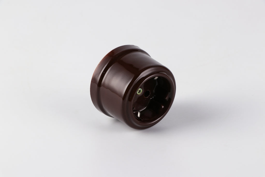 CERLUME Surface-Mounted Ceramic Schuko Socket, Without Safety Shutters – Brown