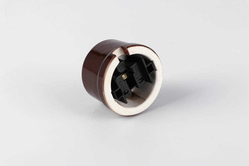 CERLUME Surface-Mounted Ceramic Schuko Socket, Without Safety Shutters – Brown