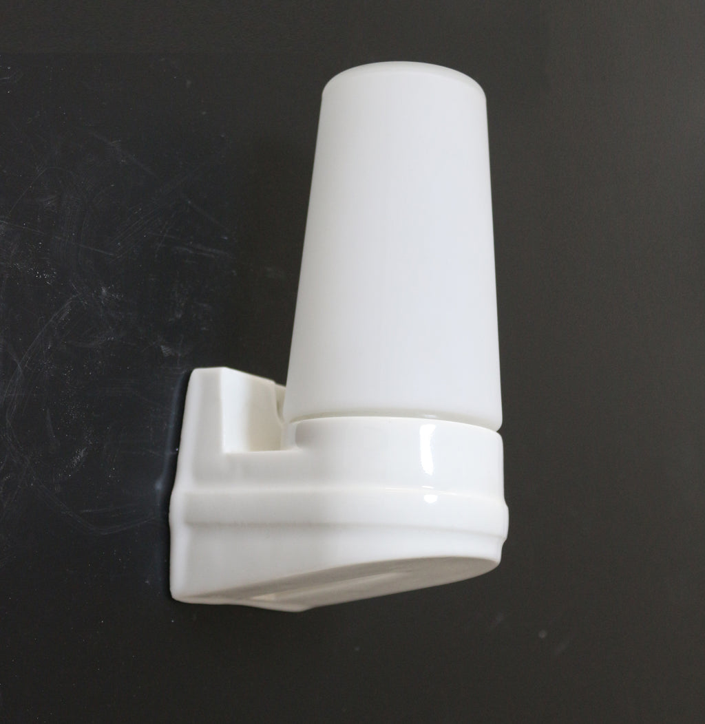 L-Shaped Single-Lamp Ceramic Sauna Light — Model 405