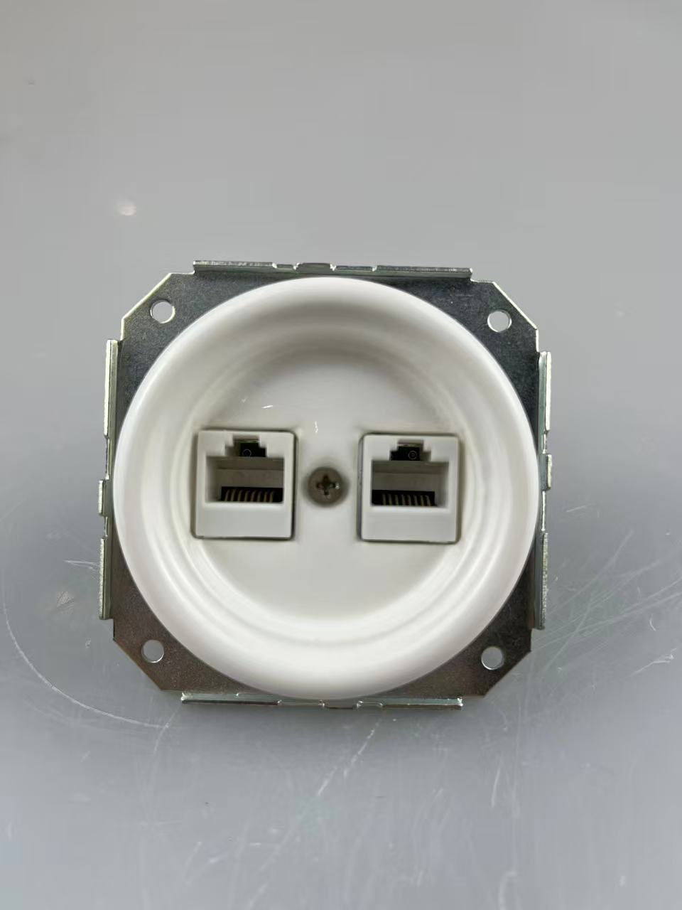 CERLUME Flush-Mounted Ceramic Data/Telephone Socket, WAN+LINE
