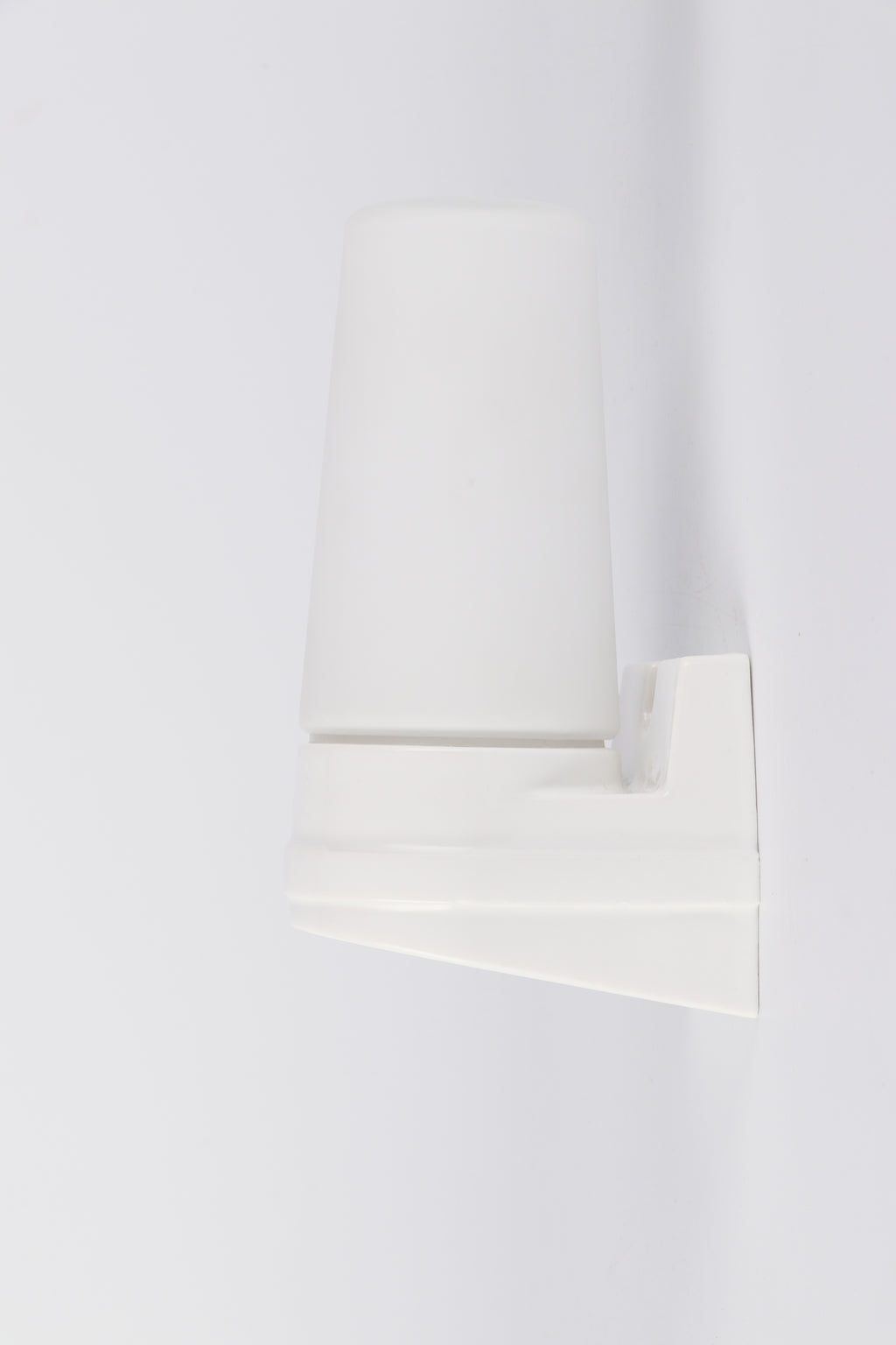 L-Shaped Single-Lamp Ceramic Sauna Light — Model 405