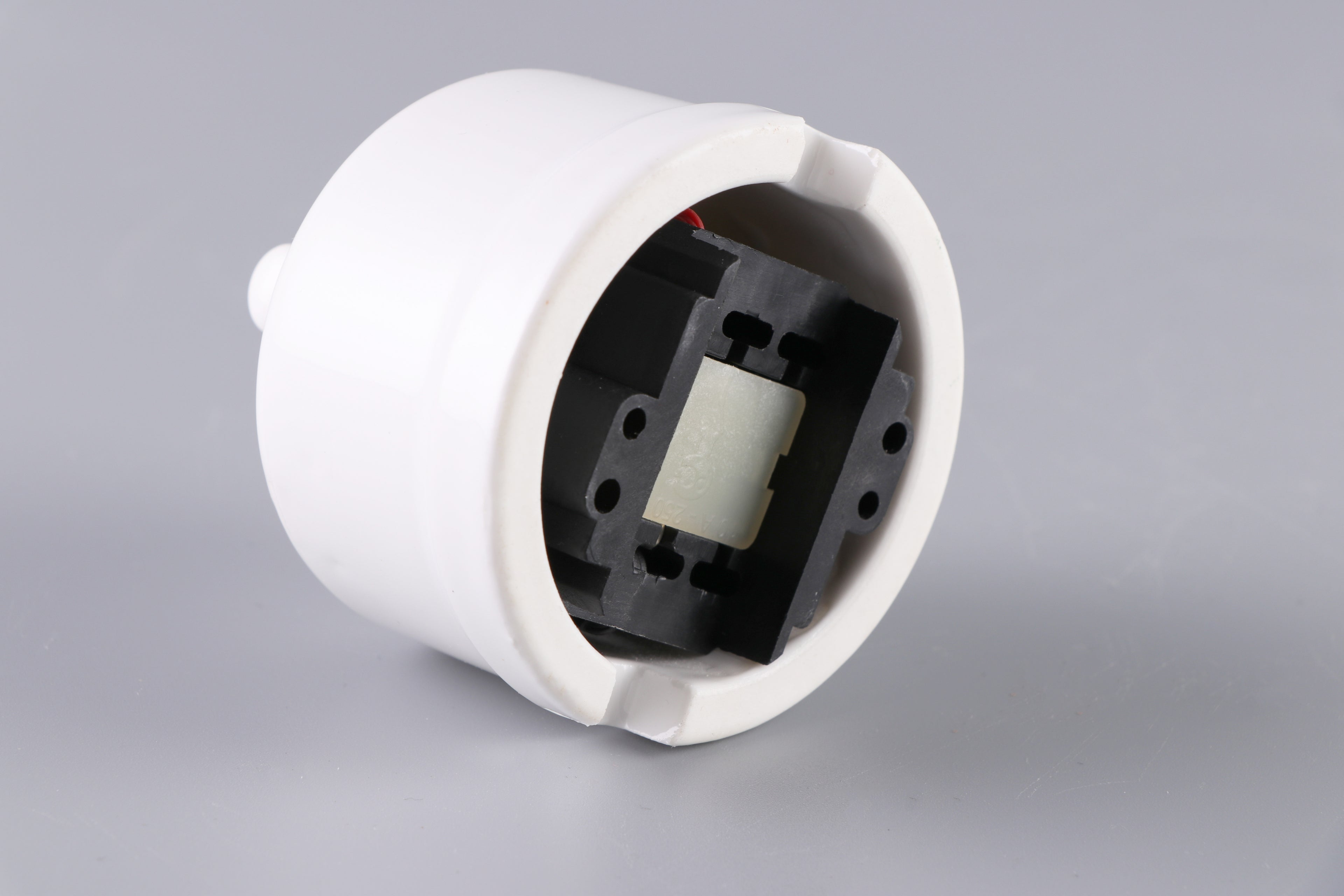 CERLUME Surface-Mounted Ceramic Rotary Switch, Two-One-Way – White